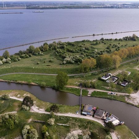 Carafun Aan Het Water Ooltgensplaat Villa Luaran gambar