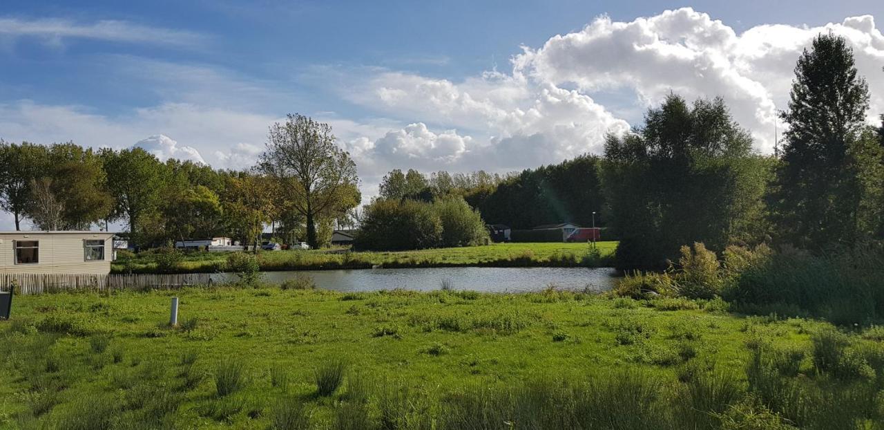 Carafun Aan Het Water Ooltgensplaat Villa Luaran gambar