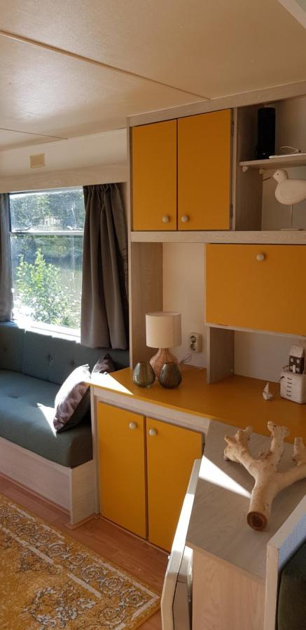 Carafun Aan Het Water Ooltgensplaat Villa Luaran gambar