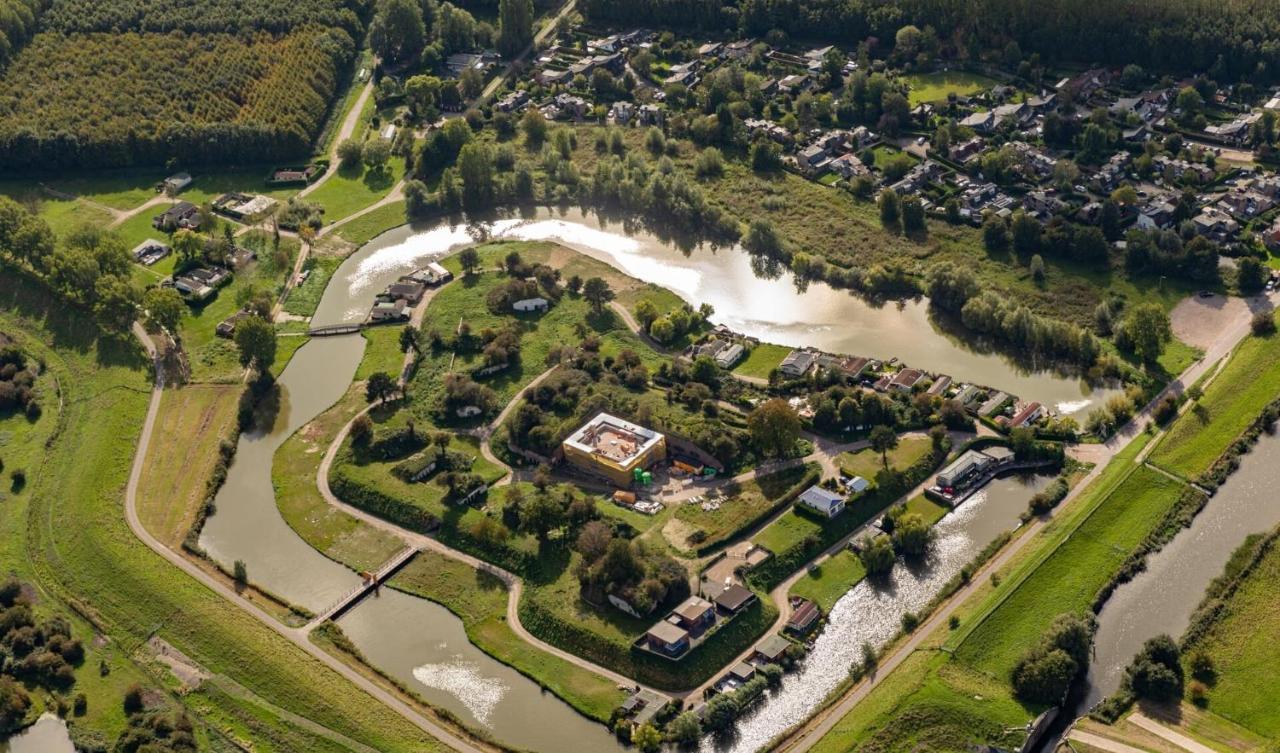 Carafun Aan Het Water Ooltgensplaat Villa Luaran gambar